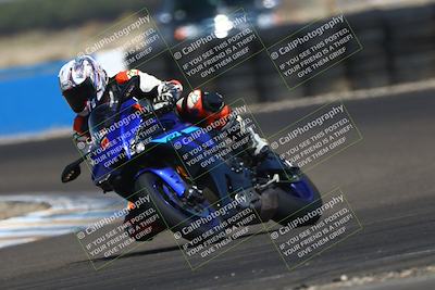 media/Sep-20-2025-TrackDaz (Sat) [[27f0cde673]]/A Group/12pm (Turn 1)/